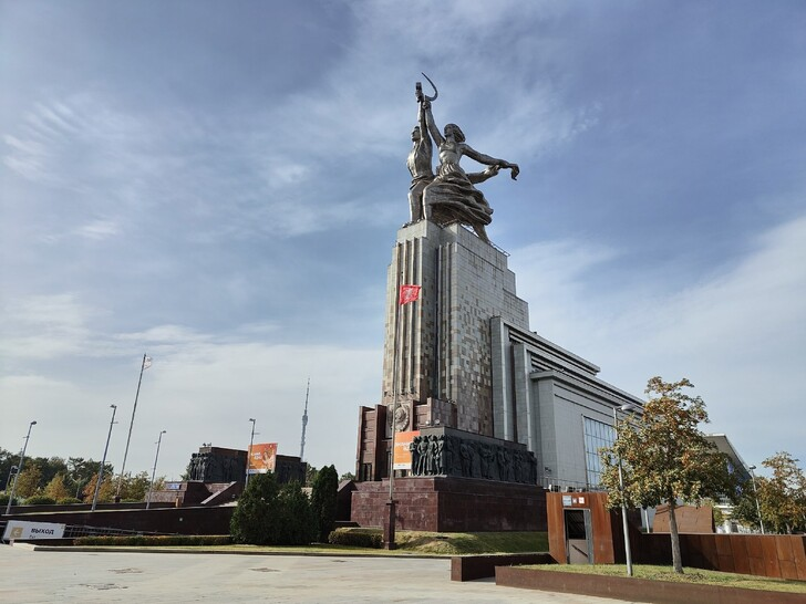 18.04 Новая целина Памятник3